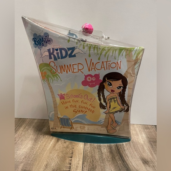 BRATZ Kidz Summer Vacation Sasha, NIB Rare HTF - Picture 7 of 8
